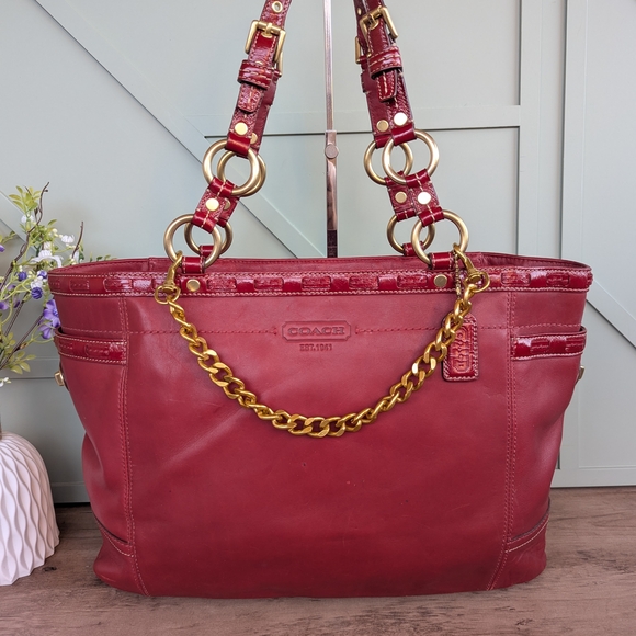 Vintage Coach Gallery Red Leather Tote - Picture 2 of 16